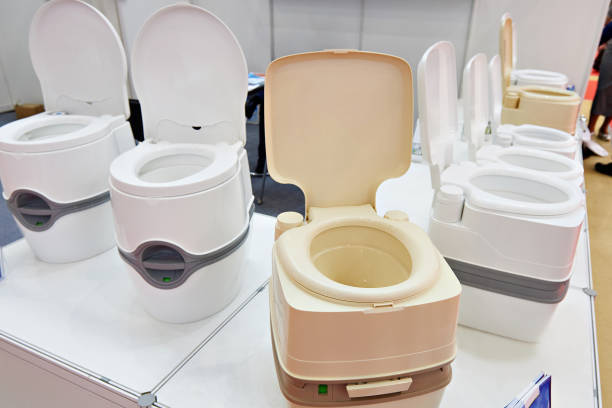 Best Portable Restroom Maintenance and Cleaning  in Mims, FL